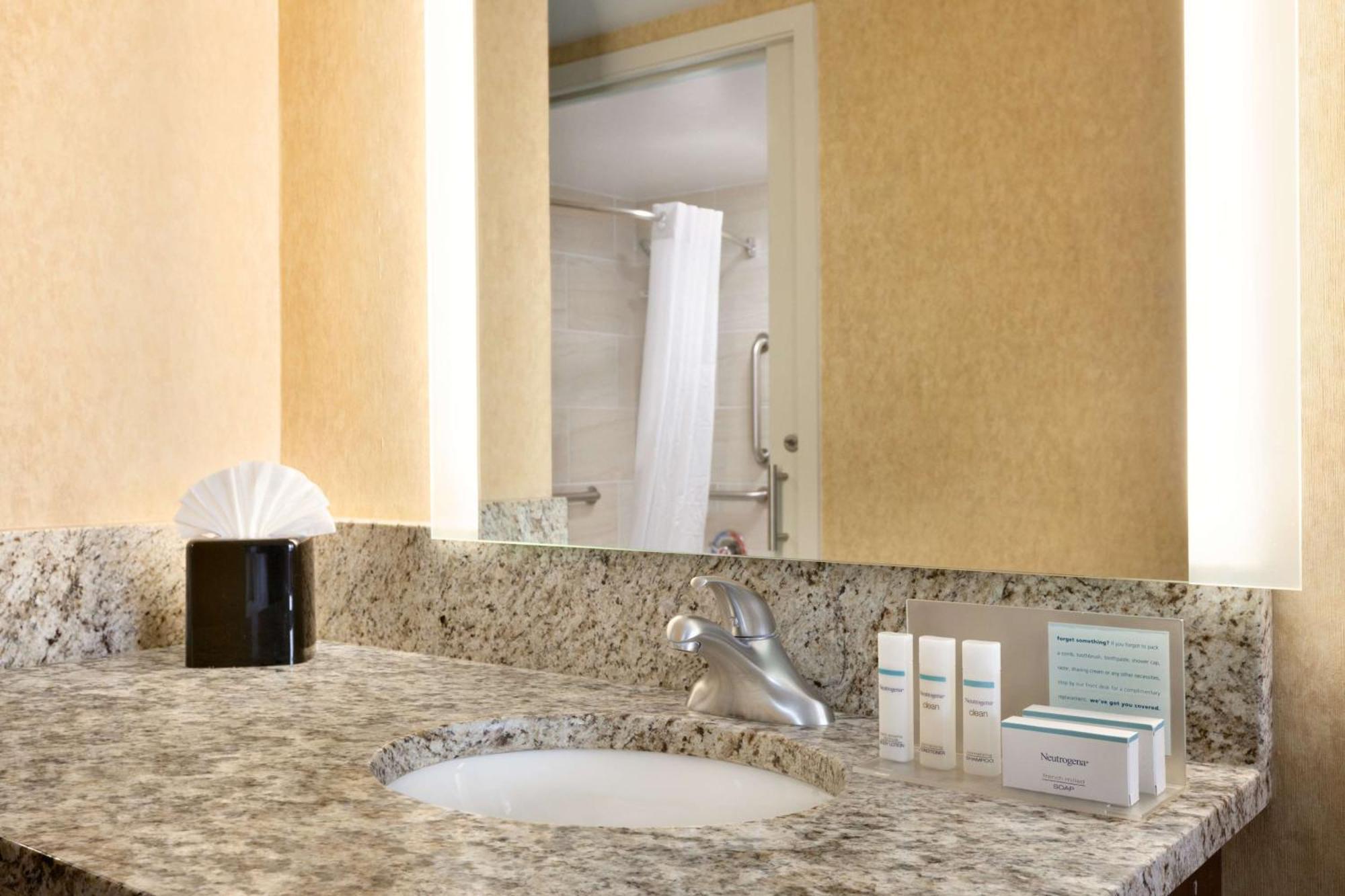 Hampton Inn Washington-Dulles International Airport South Chantilly Εξωτερικό φωτογραφία