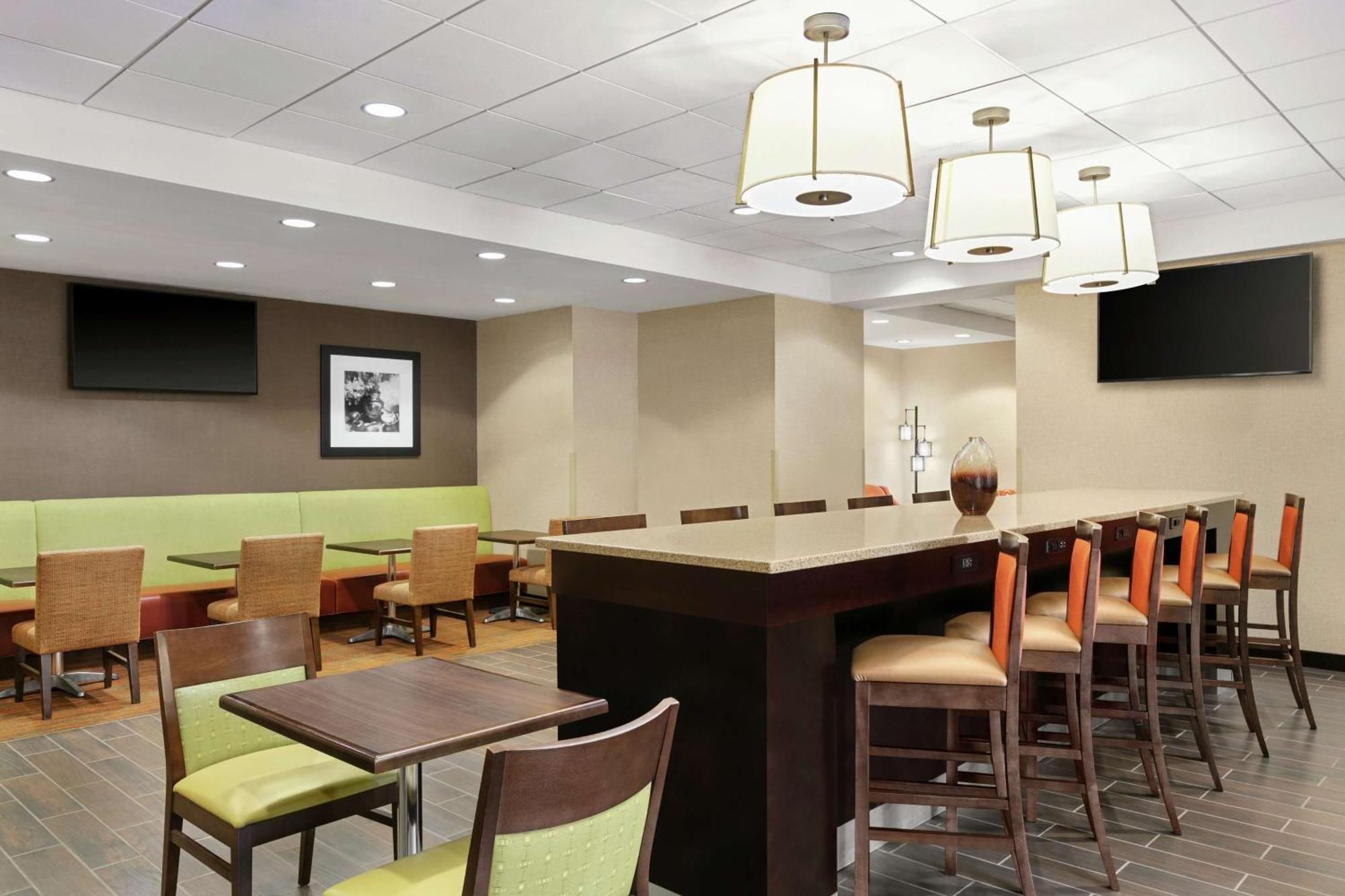 Hampton Inn Washington-Dulles International Airport South Chantilly Εξωτερικό φωτογραφία