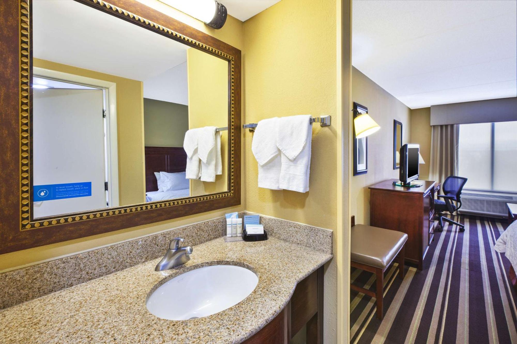 Hampton Inn Washington-Dulles International Airport South Chantilly Εξωτερικό φωτογραφία